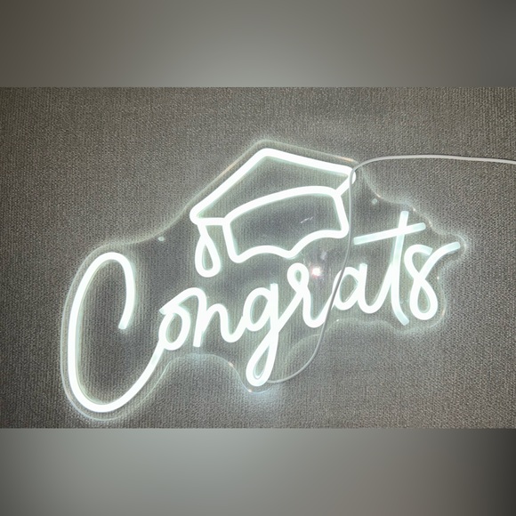 Graduation Congrats LED sign - Picture 4 of 4